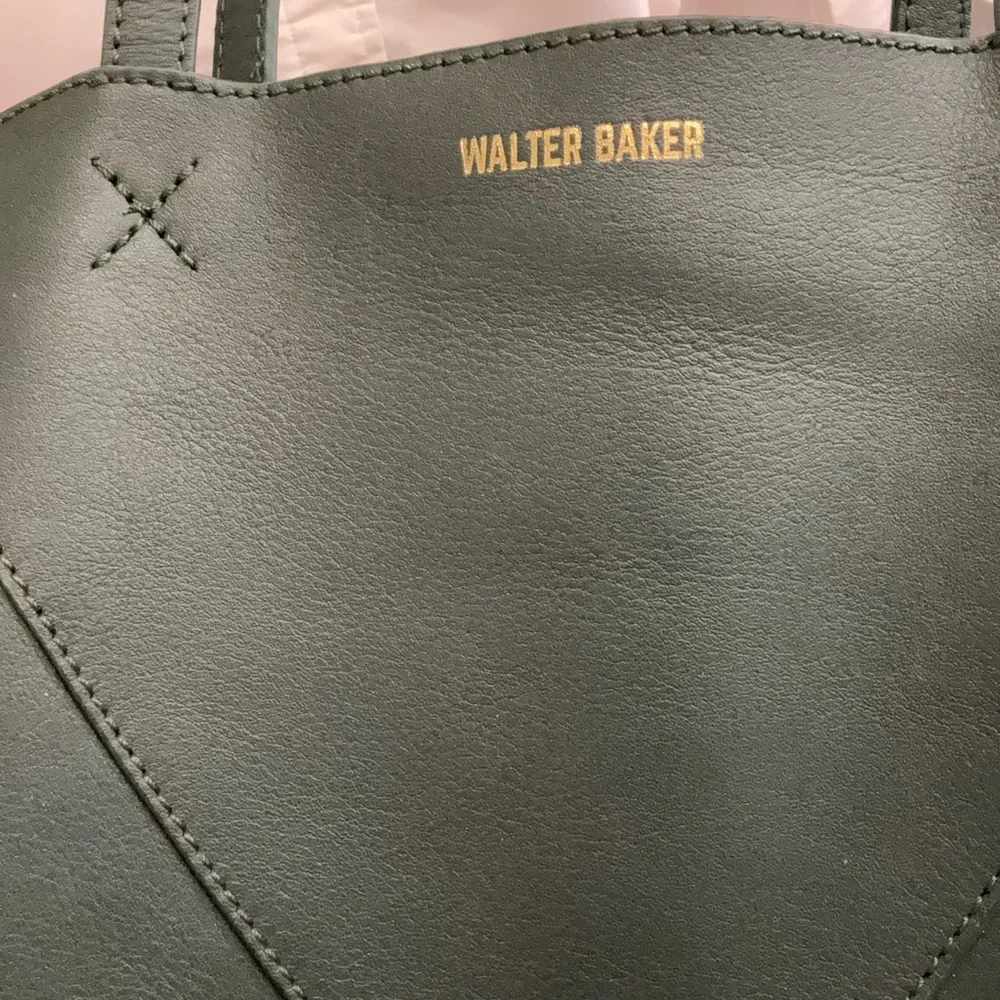 Walter Baker Green Leather Tote Bag - Picture 6 of 6